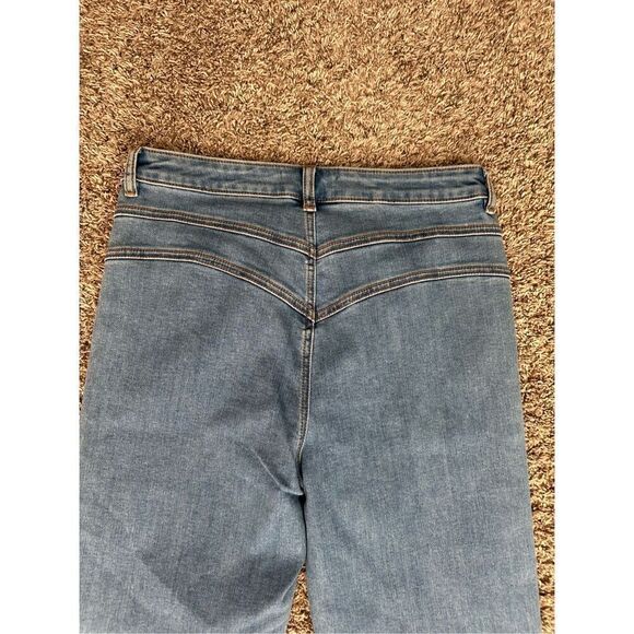 Modcloth The Bianca Flared Leg Retro Style Light Blue Jeans Front Seams Size 8 - Picture 12 of 12